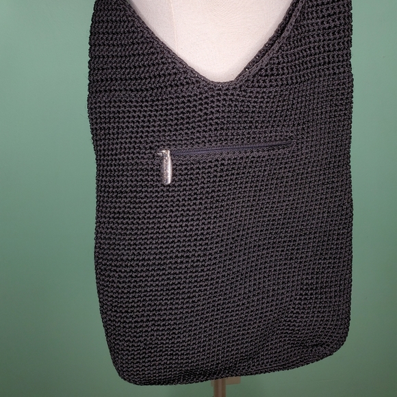 Madison Studio Black Crochet Boho Crossbody Bag - Picture 5 of 6